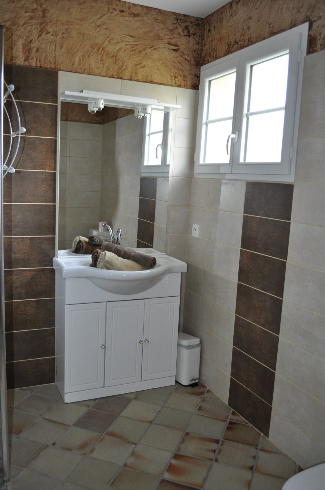Chambre d'hôte avec salle de bain privée à côté de Bordeaux